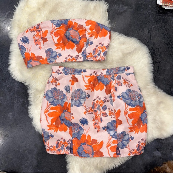 Fashion nova Asami floral skirt set jacquard pink peach orange navy cute - Picture 6 of 14